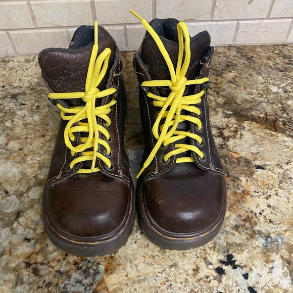 Dr. Martens Boots Size UK 5 - Picture 3 of 6